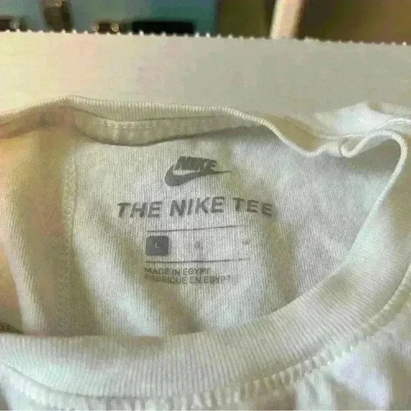 The Nike Shirt Spell Out Split Logo T shirt Size: L - Picture 5 of 5